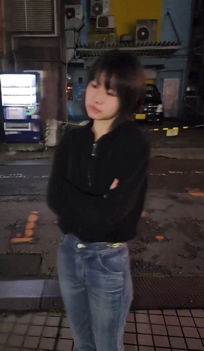 Asian Junkie on Twitter.